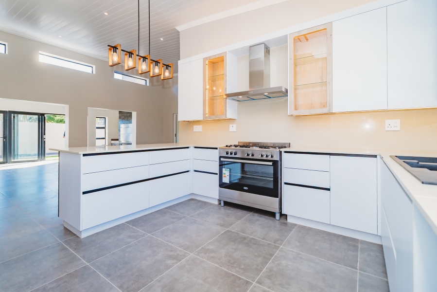 3 Bedroom Property for Sale in Blanco Western Cape